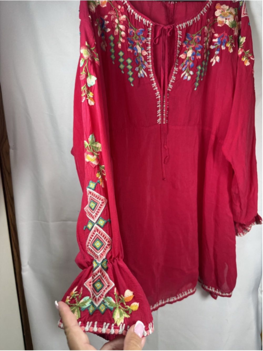 Johnny Was Red Floral Embroidered Tie Yoke Neck Tunic Top Blouse 2X Geometric - Picture 3 of 9